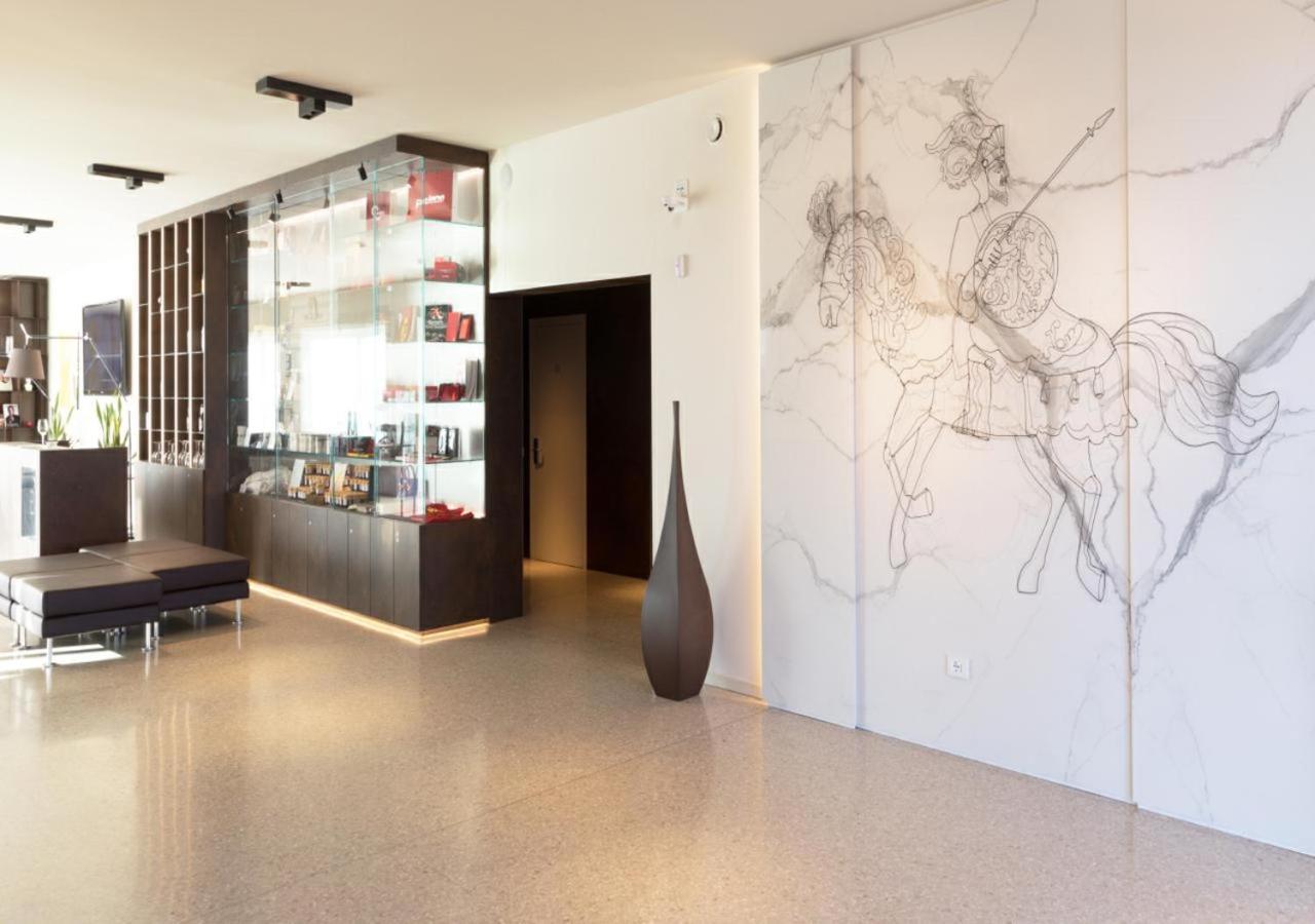 Boiardo Hotel スカンディアーノ エクステリア 写真